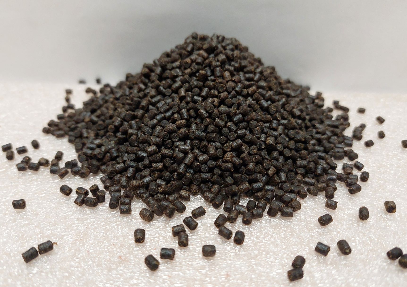 Pelety Black-Halibut Coppens 3mm